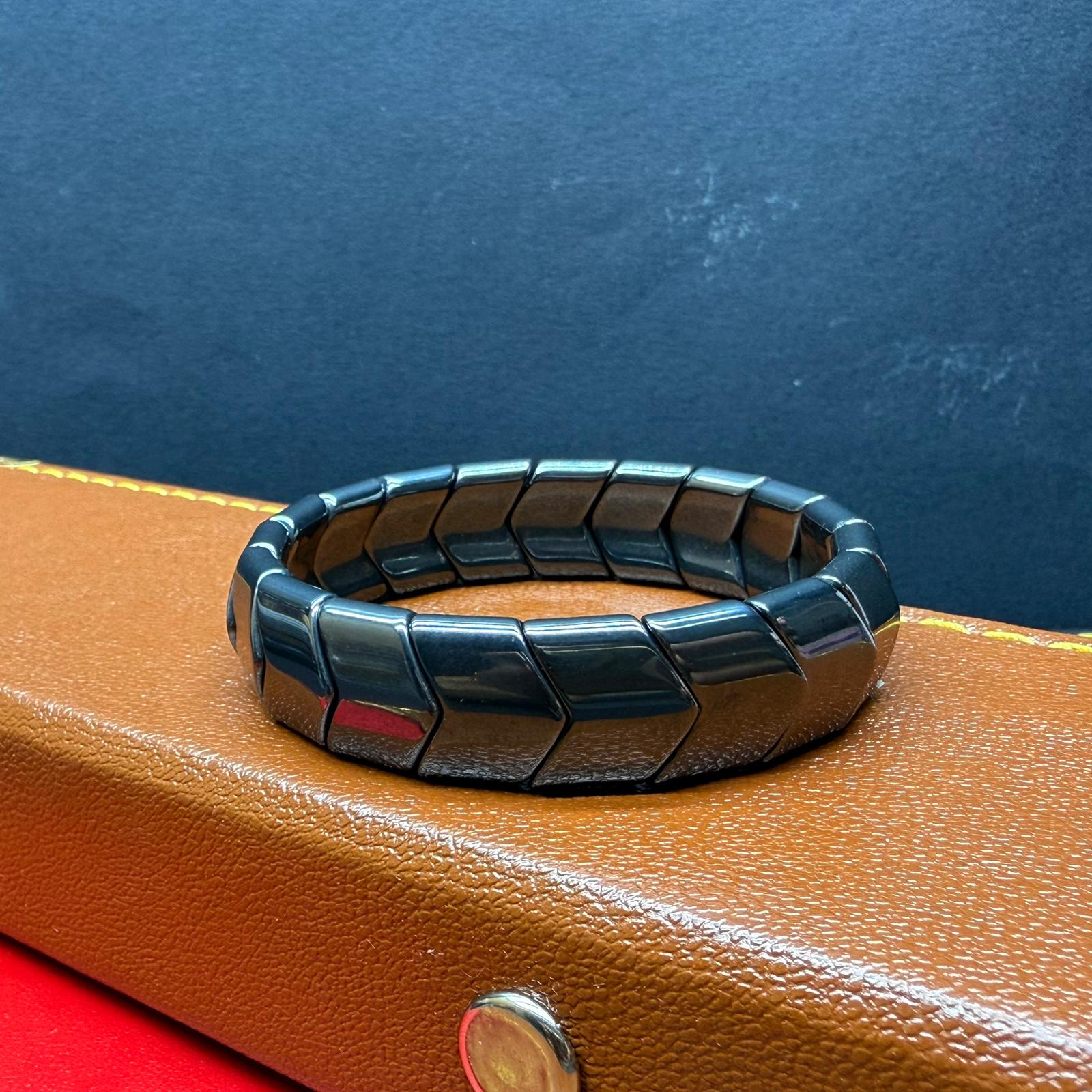 Çavuş Model Gri Ton Hematit Bileklik