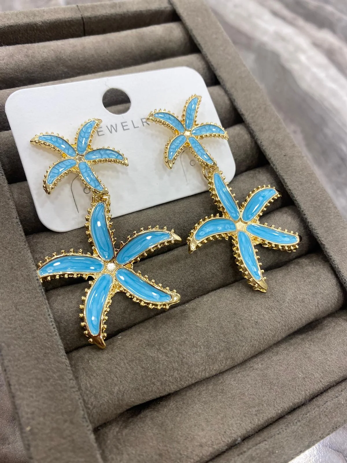 Altın Renk Mavi Enamel Yıldız Balığı Küpe