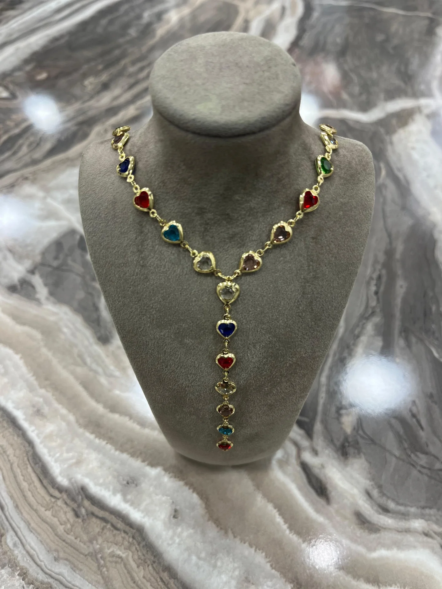 Taşlı Kararmaz Çelik Kolye