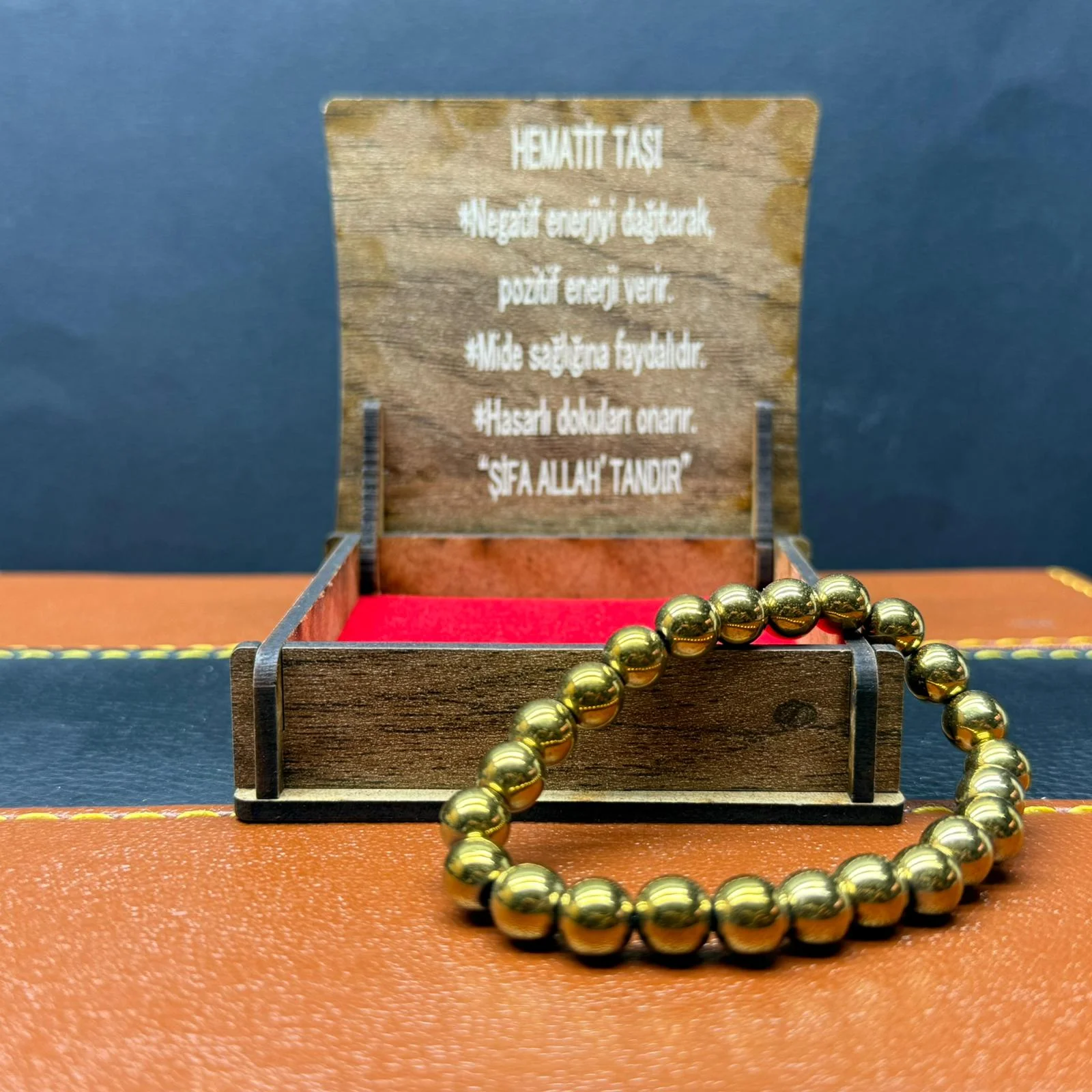 Özel Ahşap Kutulu Gold Renk Hematit Taşı Bileklik – Küre Kesim 8MM