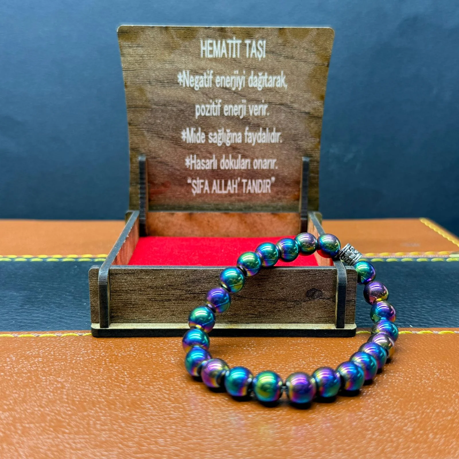 Özel Ahşap Kutulu Gökkuşağı Renk Hematit Taşı Bileklik – Küre Kesim 8MM