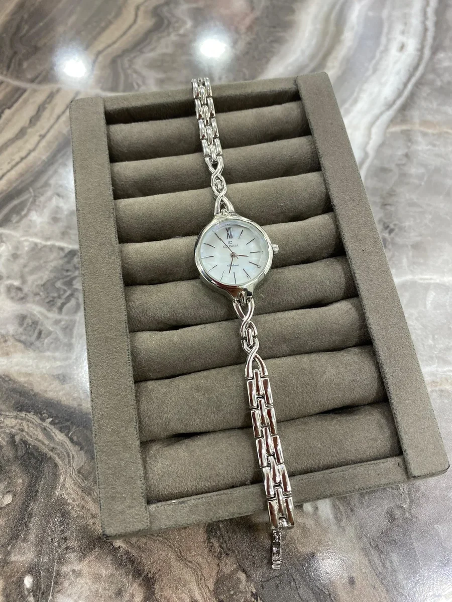 resimler/urunler/Gold Zincir Kordon Taşlı Kadın Kol Saati