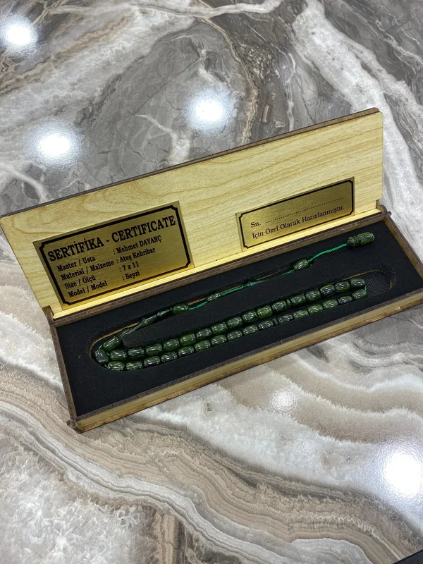 Sertifikalı Ateş Kehribar Tesbih – Kişiye Özel Ahşap Kutulu