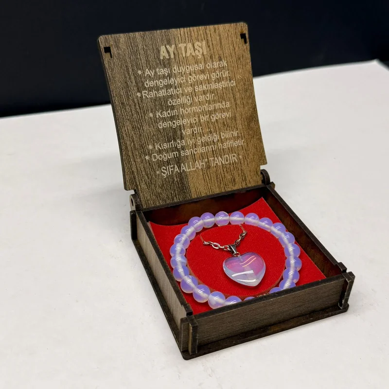 Özel Ahşap Kutulu Ay Taşı Bileklik Kolye Seti