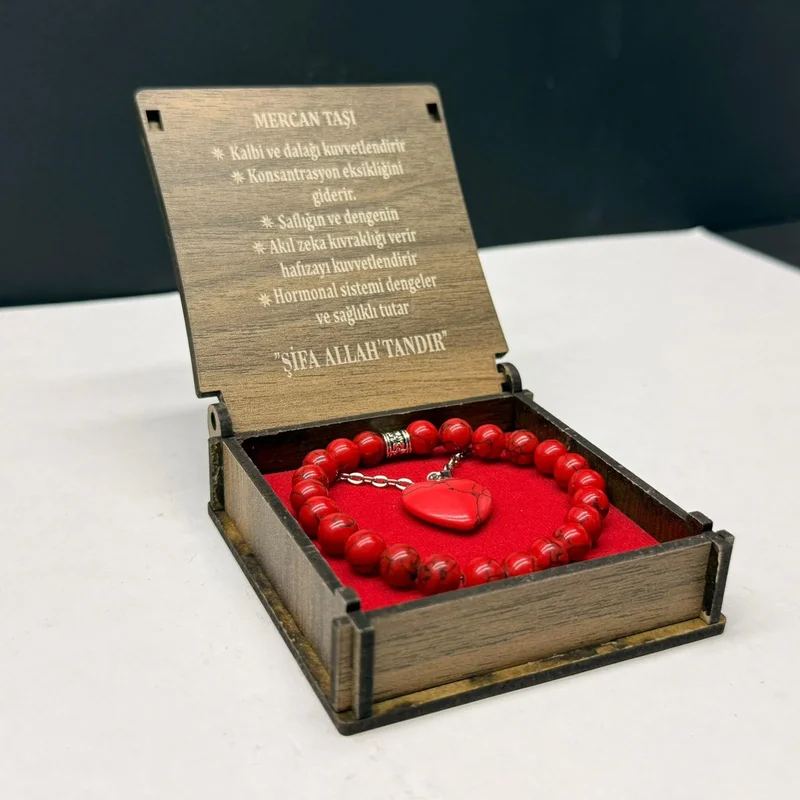 Özel Ahşap Kutulu Mercan Taşı Bileklik Kolye Seti