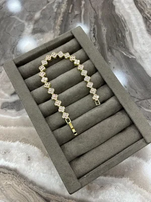 Pembe Çiçek Model Taş Detaylı Altın Renk Çelik Bileklik