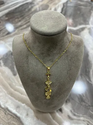 Altın Renk Çelik Y Kolye