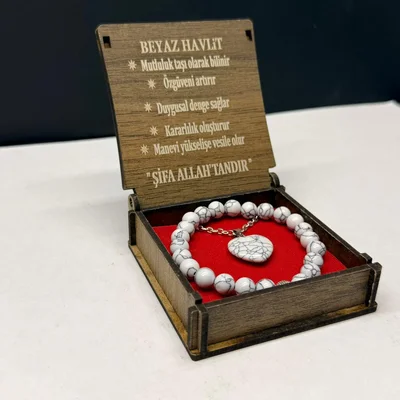 Özel Ahşap Kutulu Beyaz Havlit Taşı Bileklik Kolye Seti