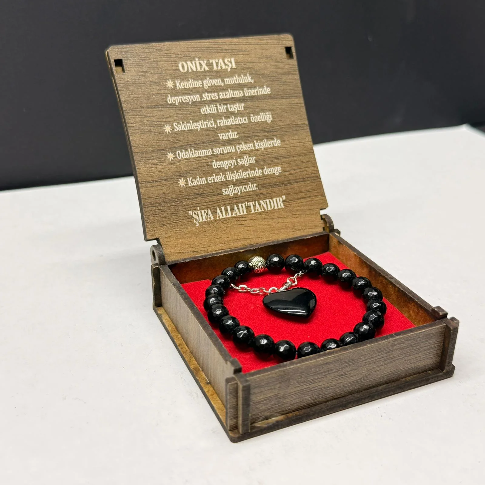 Özel Ahşap Kutulu Oniks Taşı Bileklik Kolye Seti